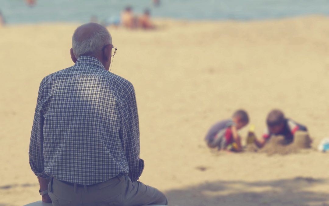 Osoby starsze a upały – jak przetrwać?